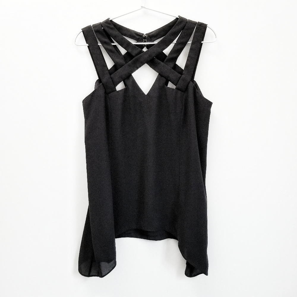 BCBG Elisabetta top - Picture 2 of 6